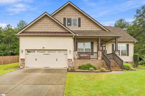 302 Palins Court
