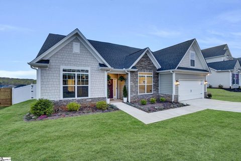 Homes in Carriage Hill, Easley