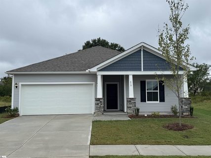 419 Beautyberry Street active home in The Settlement, Simpsonville, SC