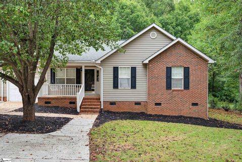 154 Ashton Lane active home in Ashton Place, Anderson, SC