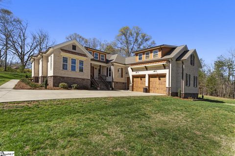 102 Misty Oaks Lane active home in The Oaks, Pendleton, SC