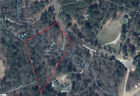 16 River Rock Court active lot in Matthews Creek, Cleveland, SC