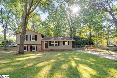 307 Sherondale Lane active home in Westwood, Simpsonville, SC