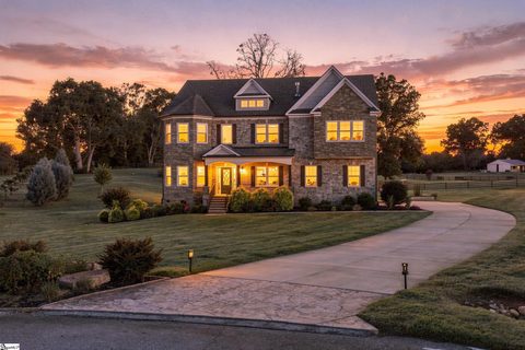 Homes in Omega Farms, Williamston