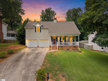 103 Harpers Ferry Court active home in Powderhorn, Simpsonville, SC