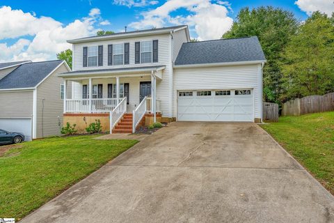317 Hampton Ridge Drive active home in Hampton Ridge, Greer, SC