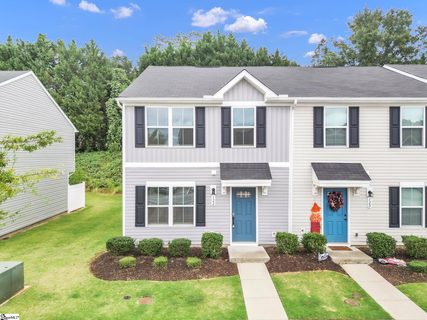 122 Fernside Court active townhome in Hampton Townes, Greenville, SC