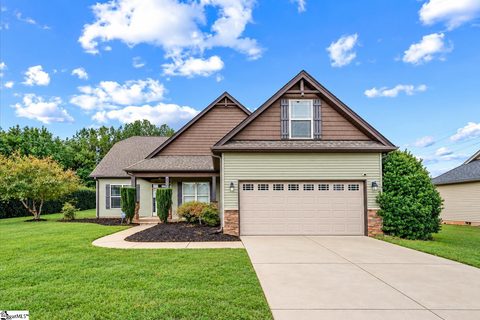9 Saffron Way active home in Enoree Trace, Taylors, SC