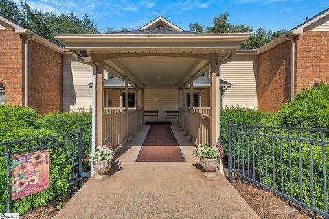 103 Swansgate Place pending condo in Swansgate, Greenville, SC