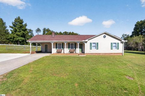 2229 Saluda Dam Road pending home in Saluda Heights, Easley, SC