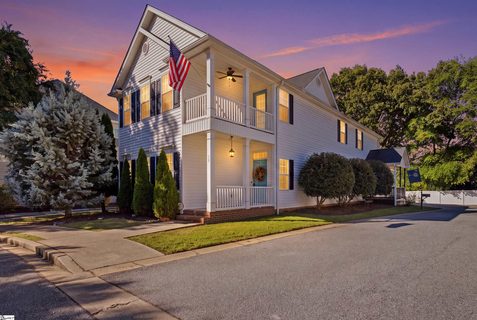19 Carex Court active home in Kennesaw, Taylors, SC