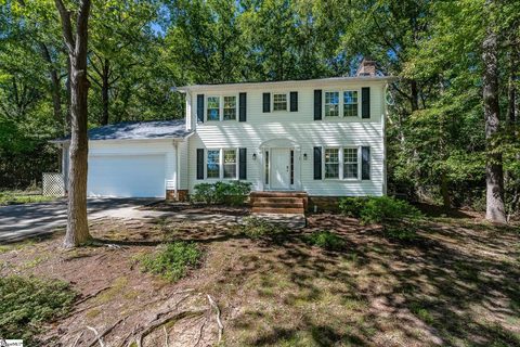 112 Manassas Drive active home in Powderhorn, Simpsonville, SC