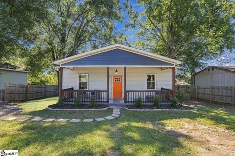 6 7Th Street active home in Downtown, Greenville, SC