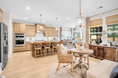 Homes in Woodcrest Hills, Simpsonville