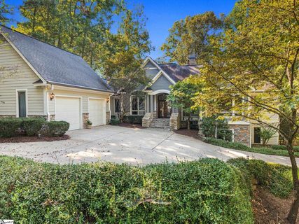 508 Mountain Summit Road active home in Cliffs Valley, Travelers Rest, SC
