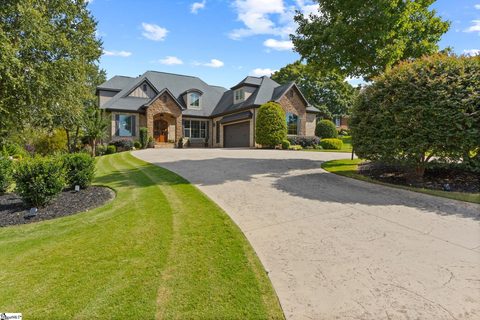 A home in Belmont Heights
