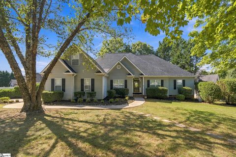 Homes in Country View, Taylors
