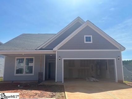 268 Talbert Trail active home in Sherwood Gardens, Landrum, SC