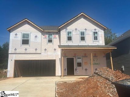 257 Talbert Trail active home in Sherwood Gardens, Landrum, SC