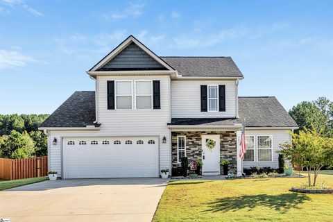 547 Foster Place active home in Foster Place, Inman, SC