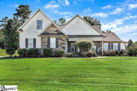 2 Vineyard Way active home in Ridgewood Plantation, Anderson, SC