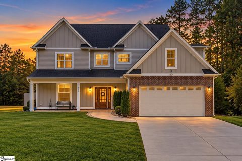 Homes in Riverdale, Greenville