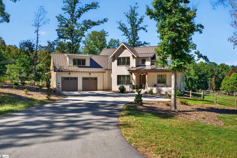 102 Waterfall Overlook Way active home in Longview Carolina, Easley, SC