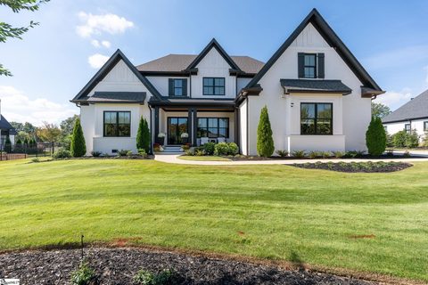 9 Vicinity Lane active home in Proximity, Greenville, SC