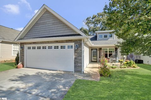 Homes in Glenlea, Greenville