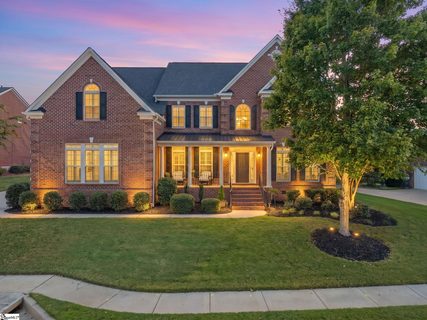 224 Highgrove Court active home in Highgrove Estates, Simpsonville, SC