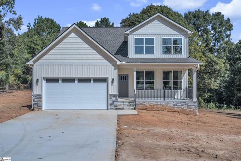 102 Lillie Marie Drive pending home in Mountain Lakes Estates, Piedmont, SC