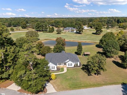 148 N Heron Drive active home in Carolina Springs, Fountain Inn, SC