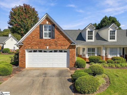 7 Kennebec Lane active townhome in Wyndham Place, Simpsonville, SC