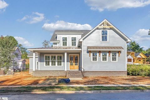 Homes in Cottages At Chanticleer, Greenville