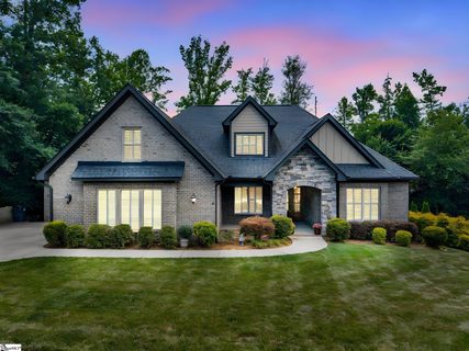 4 Colonel Storrs Court active home in Bunker Hill, Greer, SC