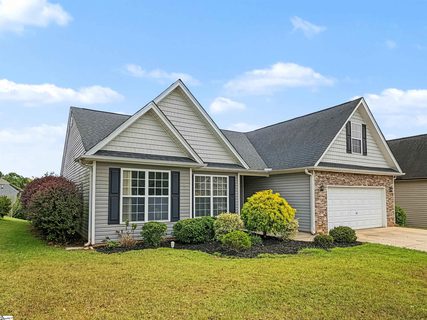 23 Tack Lane active home in Chartwell Estates, Greer, SC