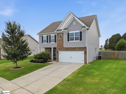 822 Genesis Way active home in Shiloh Farm, Lyman, SC