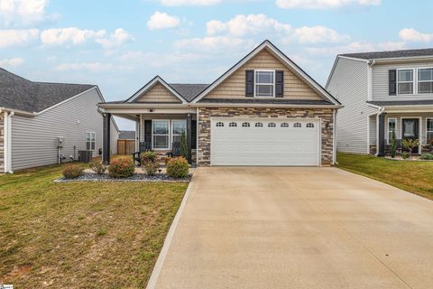 1362 Romany Court active home in Pine Valley, Boiling Springs, SC