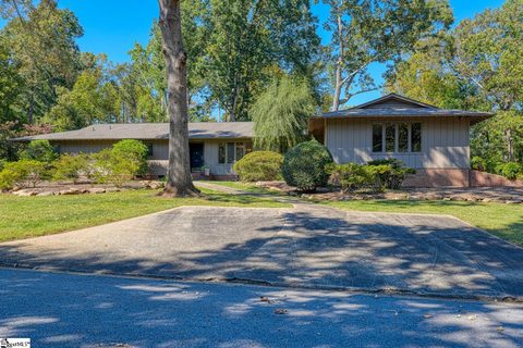 111 Plantation Drive active home in Twin Lakes, Moore, SC