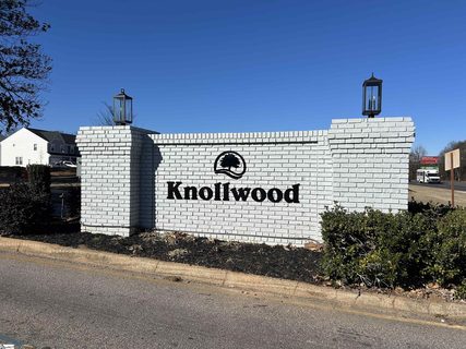 A home in Knollwood
