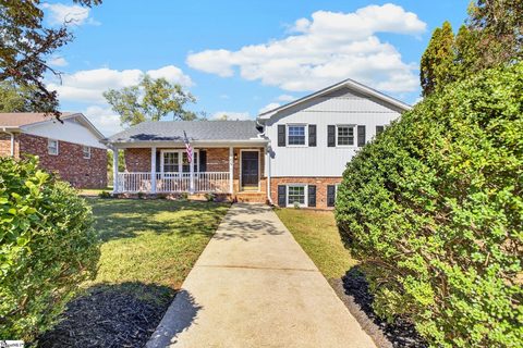 Homes in Del Norte, Greenville
