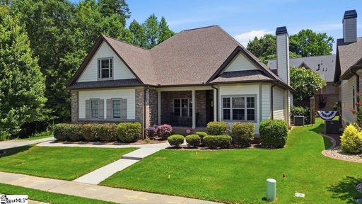 350 Laguna Lane active home in The Courtyards On West Georgia R, Simpsonville, SC