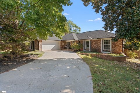 Homes in Heritage Hills, Greenville