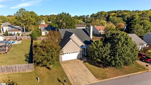 3 Wakulla Court active home in Foxdale, Simpsonville, SC