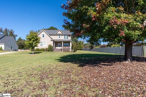 1000 Carlisle Place active home in Kensington Plantation, Anderson, SC