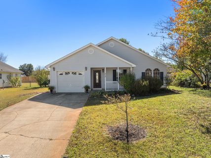 Homes in Country Gardens, Fountain Inn
