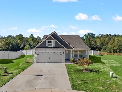 240 Minnie Crain Drive pending home in Farmers, Inman, SC