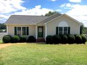 239 Autumn Gold Dr sold home in Boiling Springs, SC