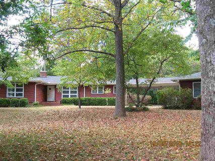 144 Old Petrie Road