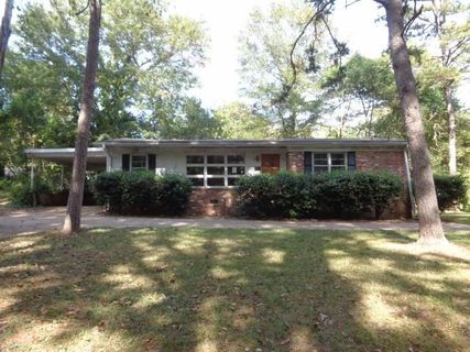 202 Tanglewylde Dr sold home in Cleveland Heights, Spartanburg, SC